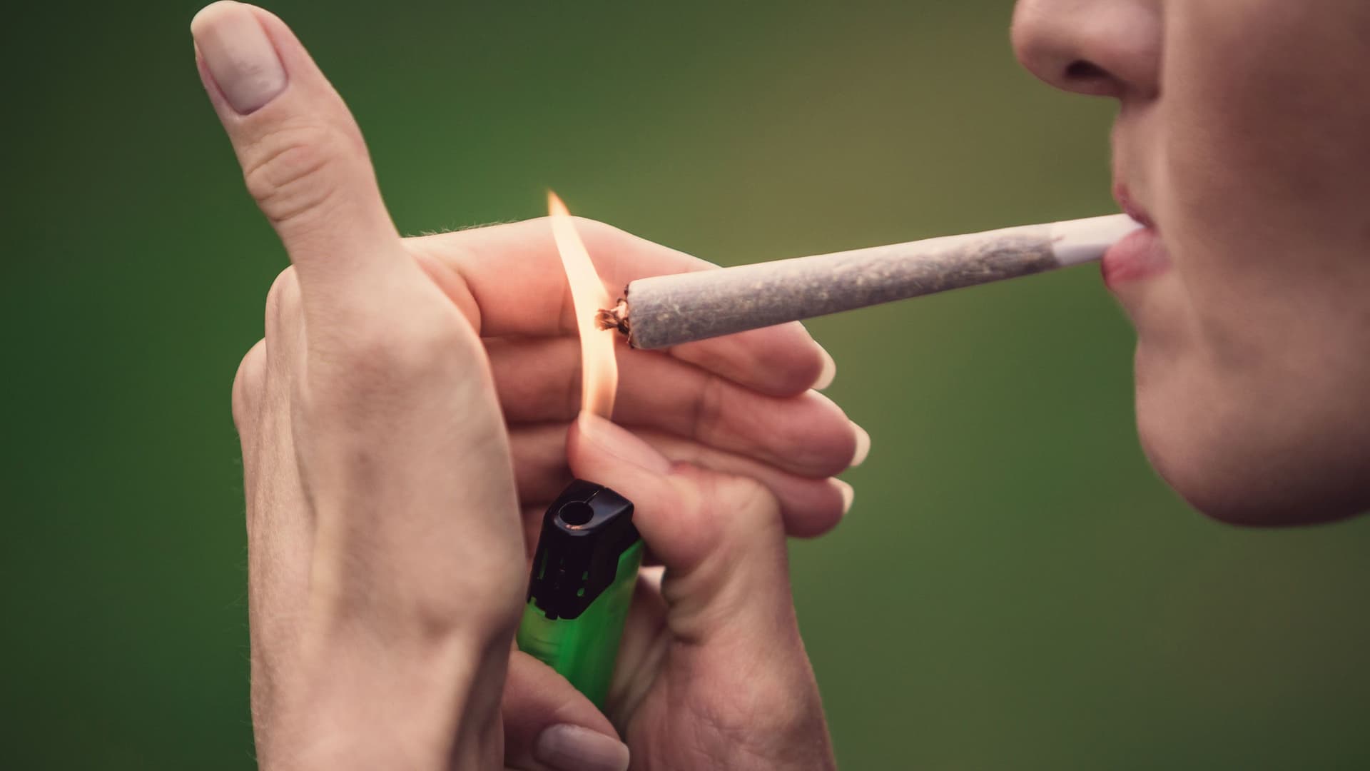 Discover Premium Select Smokes Canada at My Native Smokes