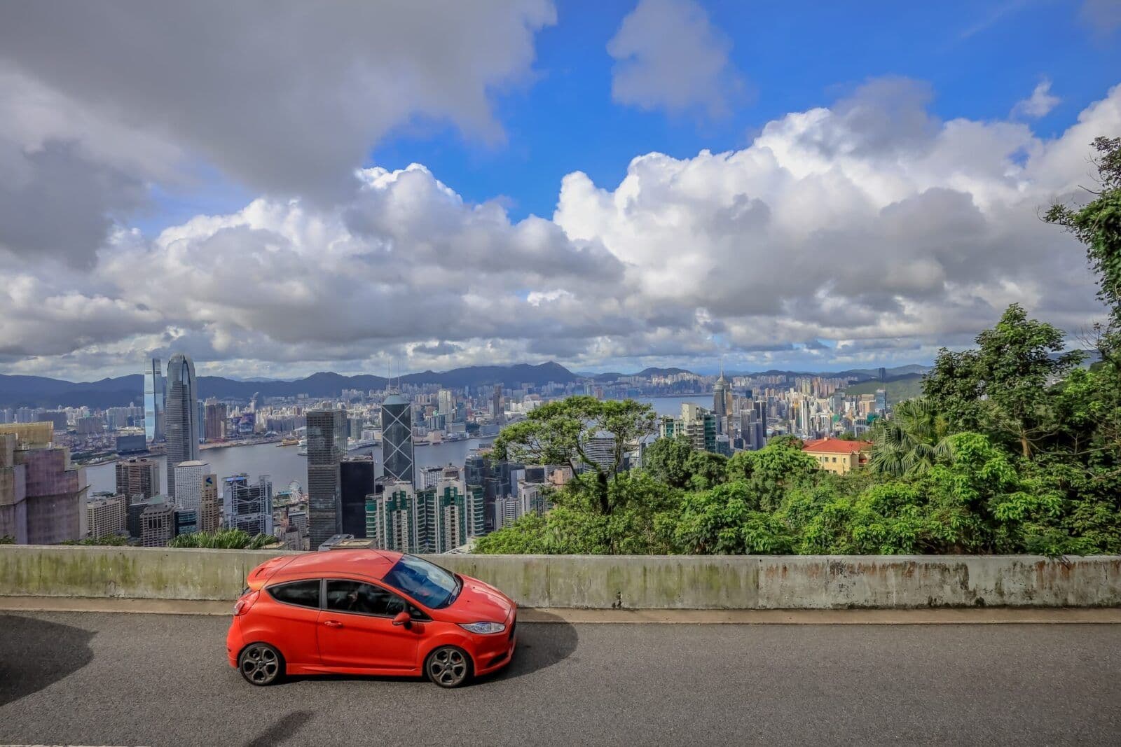 Why Our Shenzhen Car Service Is Trusted by International Clients