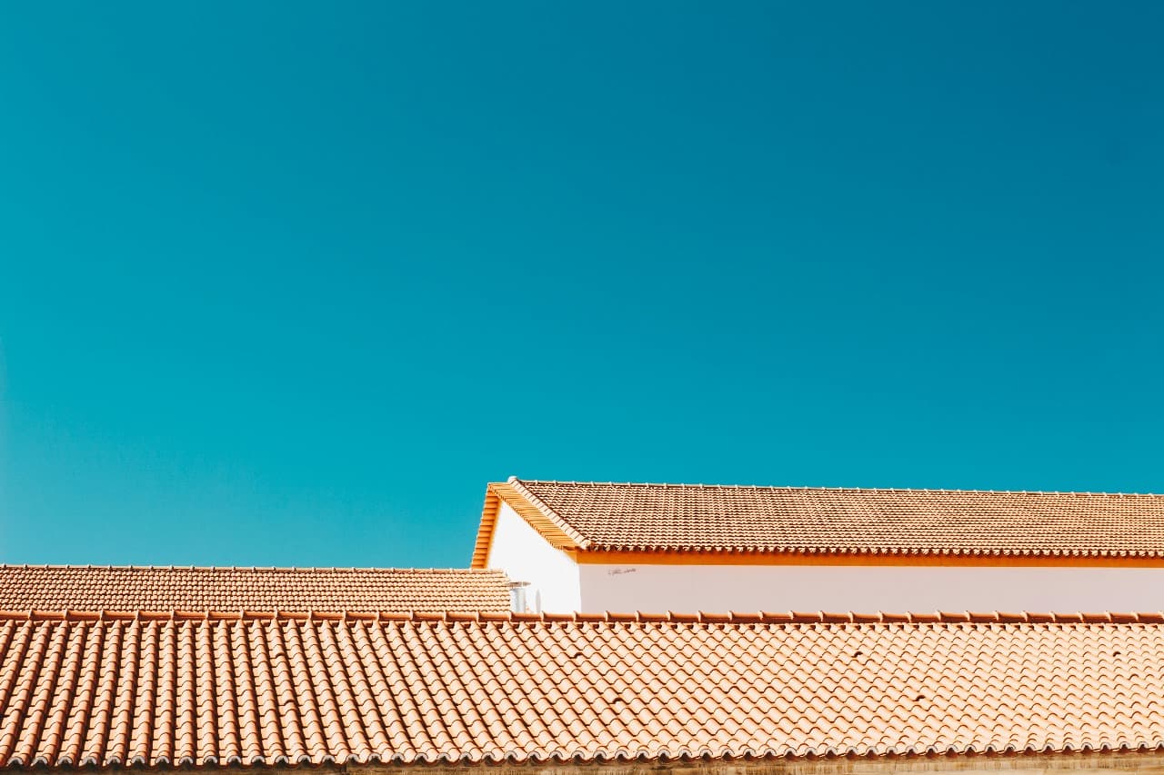 Standing Seam Metal Roof Maintenance Tips for Long-Lasting Performance