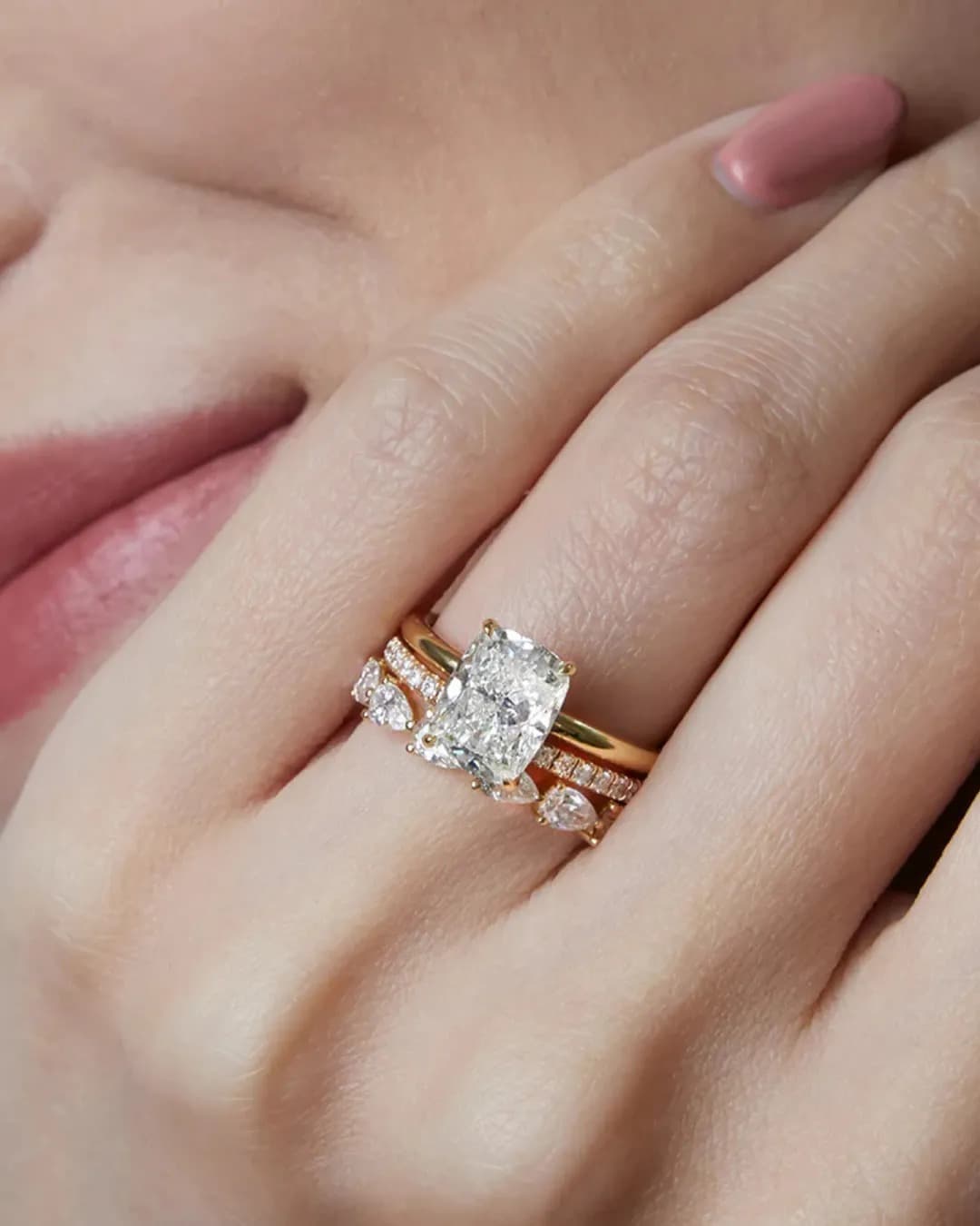 Women's diamond ring Designs That Celebrate Her Story