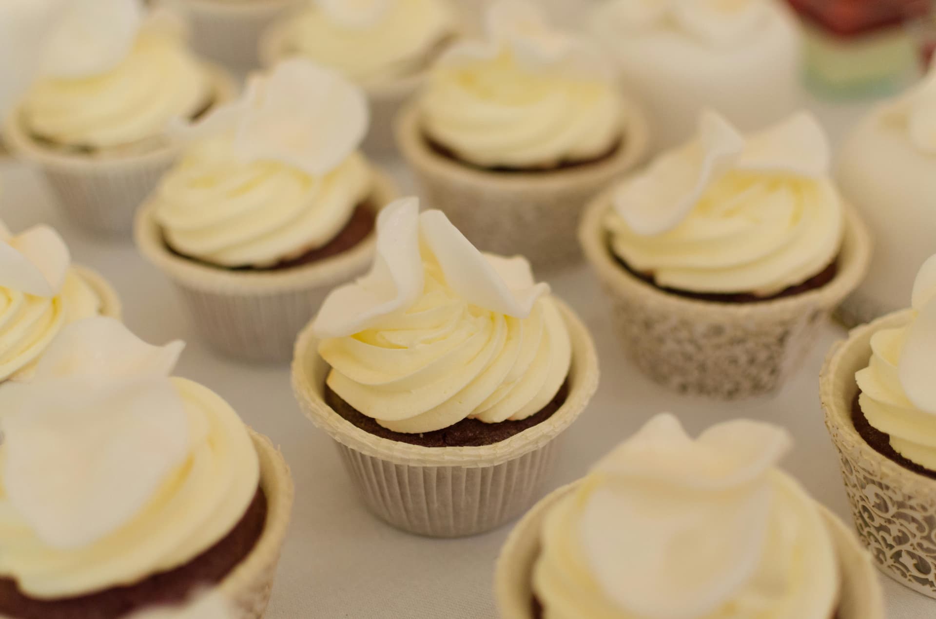 How Corporate Event Ice Cream Catering Boosts Employee Morale