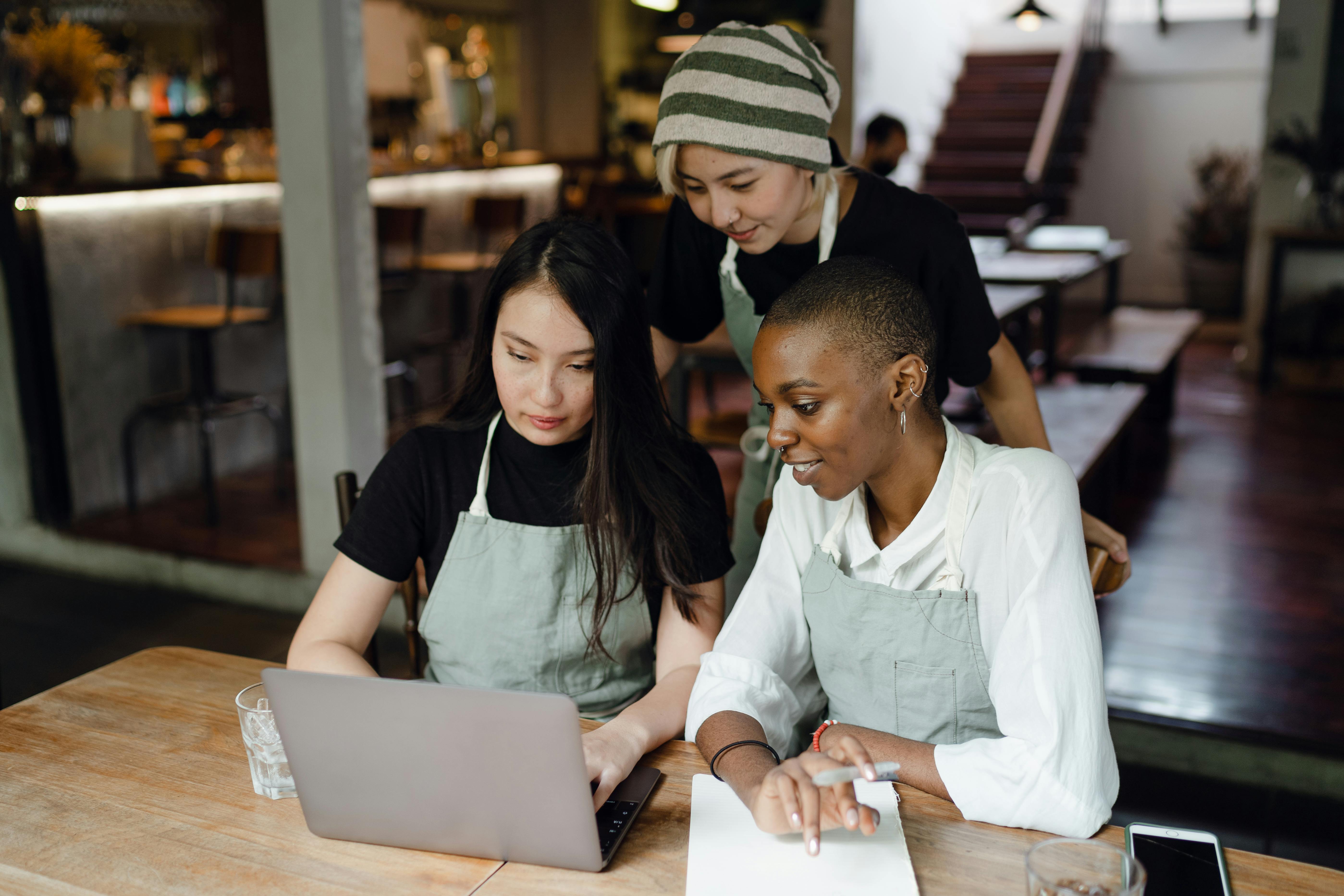 Hubspot Free Tools That Empower Growing Businesses