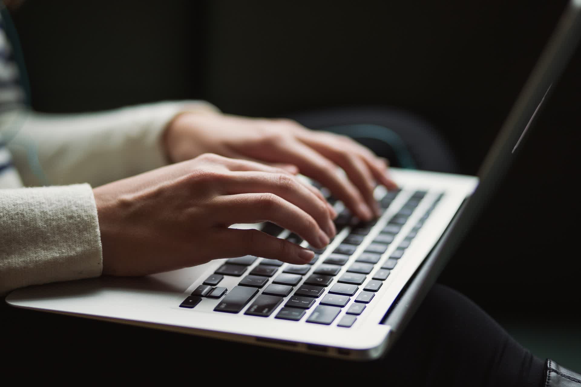 Boost Your Productivity at a Premier Typing Center for All Documentation Needs